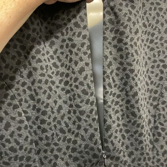 NWOT Joan Rivers Black and Grey Leopard print dress.  Size L large 12/14 - Picture 6 of 8